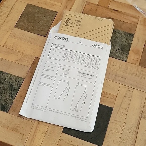 BURDA Style Skirt Pattern - Picture 3 of 3